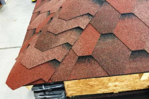 Hexagonal shingles used as hips and ridges