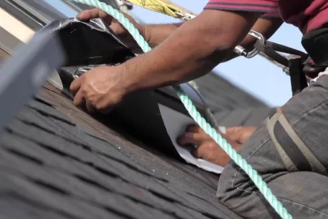 Installation process of skylight on shingle roof