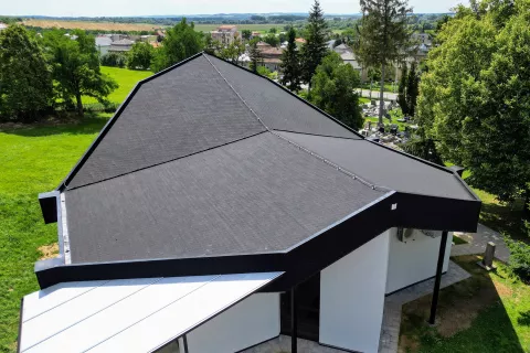 Guarantee: biber roof in colour black (01)